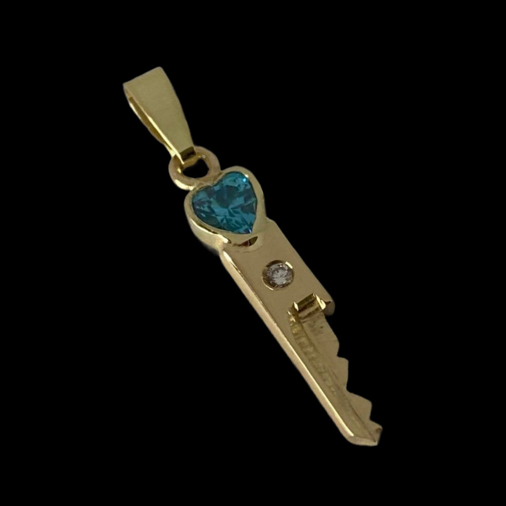 
                  
                    The Heart key with cylinder lock
                  
                