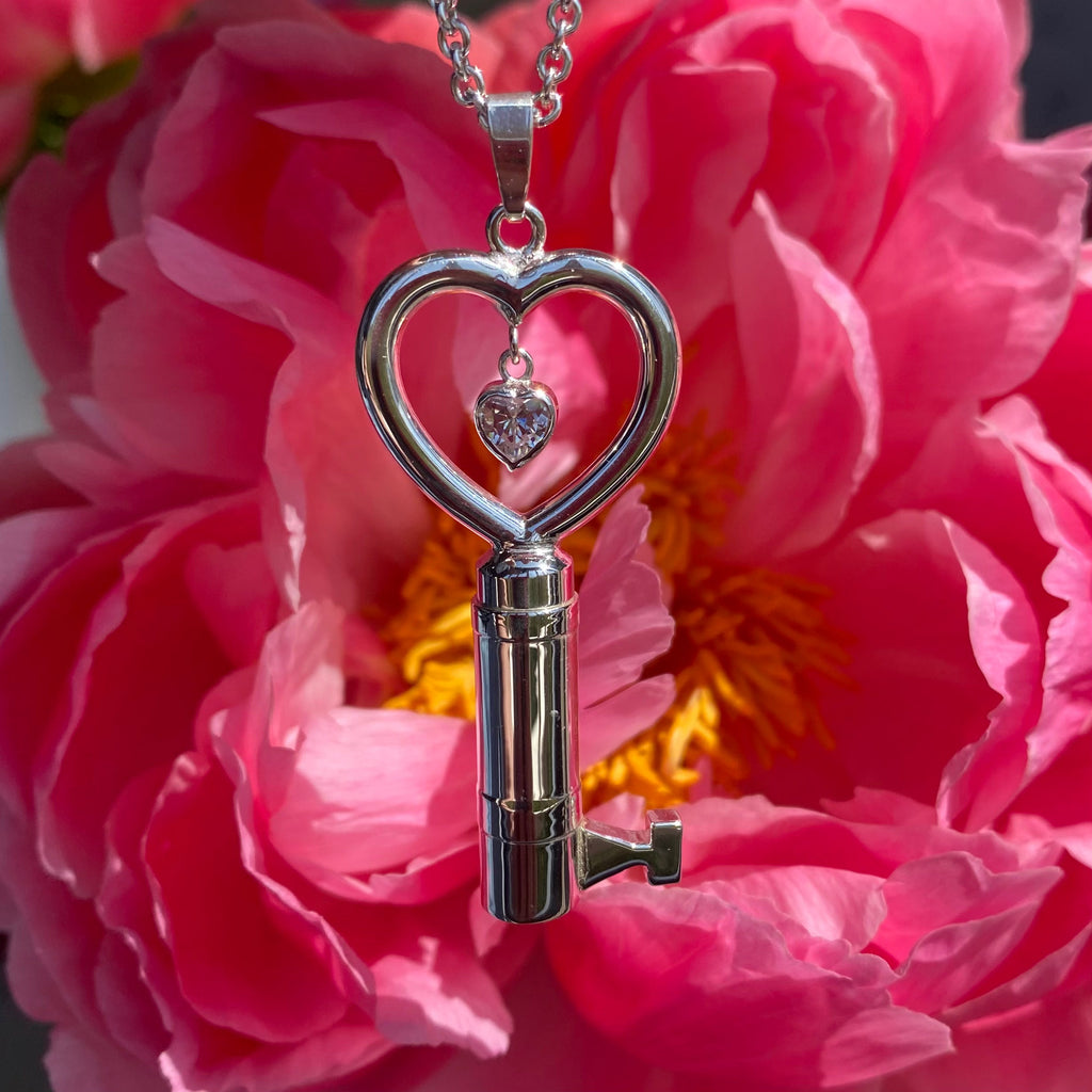 Mon Coeur | chastity key | chastity-shop | handmade chastity
