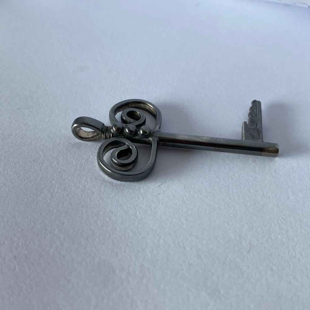 
                  
                    chastity-shop Keys with cylinder lock My Fair Maiden
                  
                