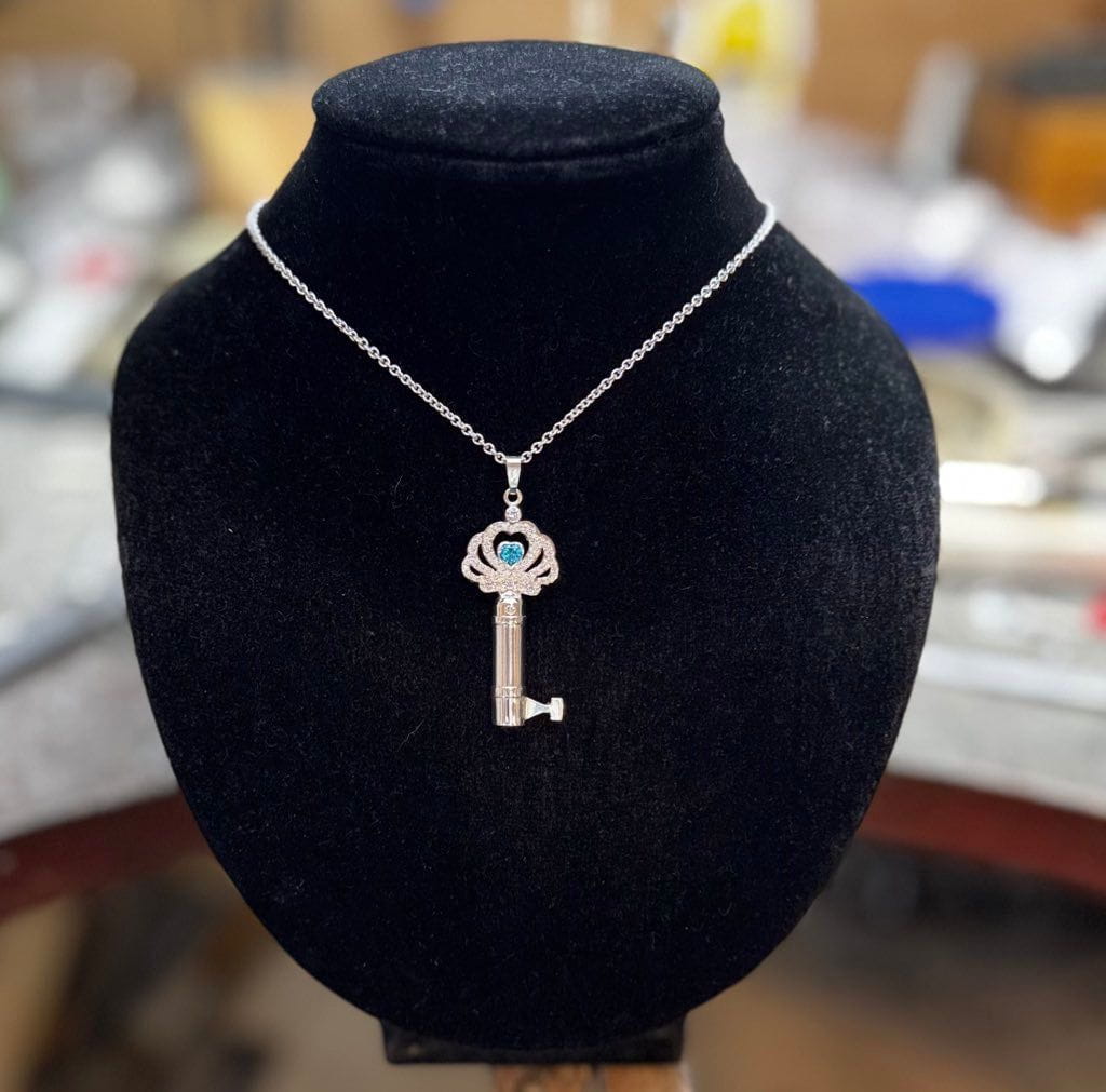 Secret Crown | chastity key | chastity-shop | handmade chastity keys