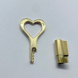 
                  
                    chastity-shop Golden Heart Key
                  
                