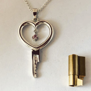chastity-shop Keys with cylinder lock In my Heart