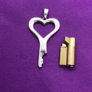 chastity-shop Keys with cylinder lock Open your Heart