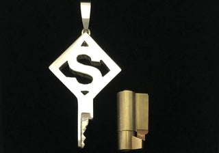 chastity-shop Keys with cylinder lock The Alphabet key with cylinder lock