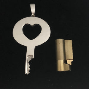
                  
                    chastity-shop Keys with cylinder lock The Juliette
                  
                