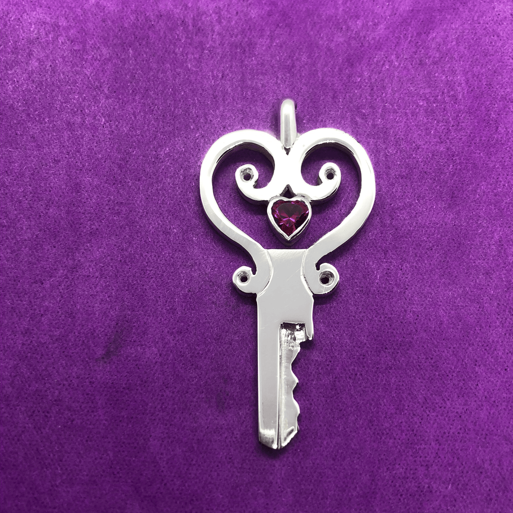 The Aphrodite handmade chastity key with padlock | chastity-shop