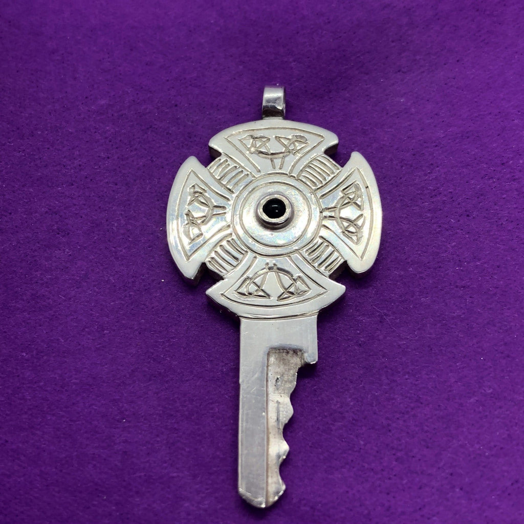 The Excalibur handmade chastity key with padlock | chastity-shop