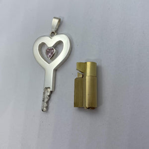 
                  
                    chastity-shop Decima chastity key with cylinder lock
                  
                