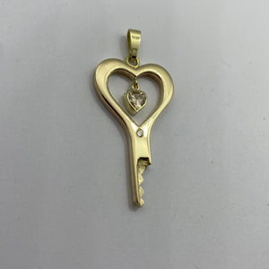 
                  
                    chastity-shop 14 carat yellow gold Lovin Locktober with cylinder
                  
                