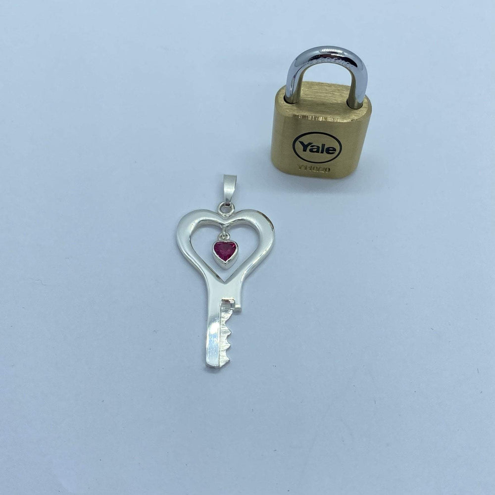chastity-shop Keys with padlock Lovin Locktober for padlock