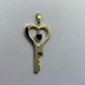 
                  
                    chastity-shop 14 carat gold Lovin Locktober for padlock
                  
                